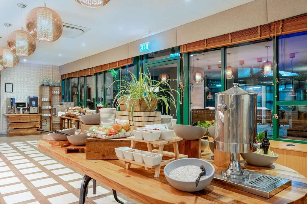 Clarion Cedar Court Wakefield Hotel Restaurant foto